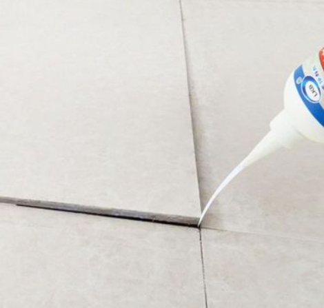 小店瓷砖空鼓维修公司分享卫生间瓷砖脱落的原因可能有以下几点